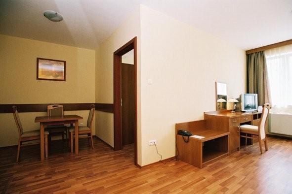 Hajdúszoboszló Panorama Wellness Apartman Hotel חדר תמונה