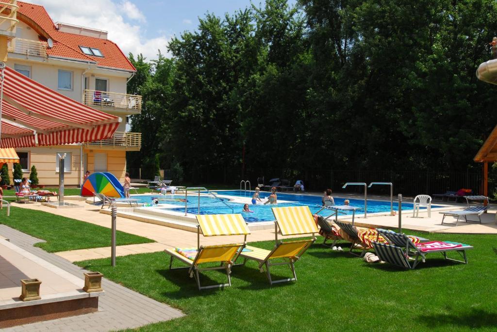 Hajdúszoboszló Panorama Wellness Apartman Hotel חדר תמונה